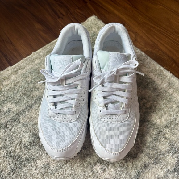 Nike Air Max 90 Women’s All White Sneakers - Picture 2 of 7